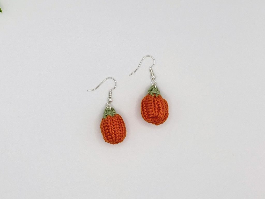 Crochet pumpkin earrings